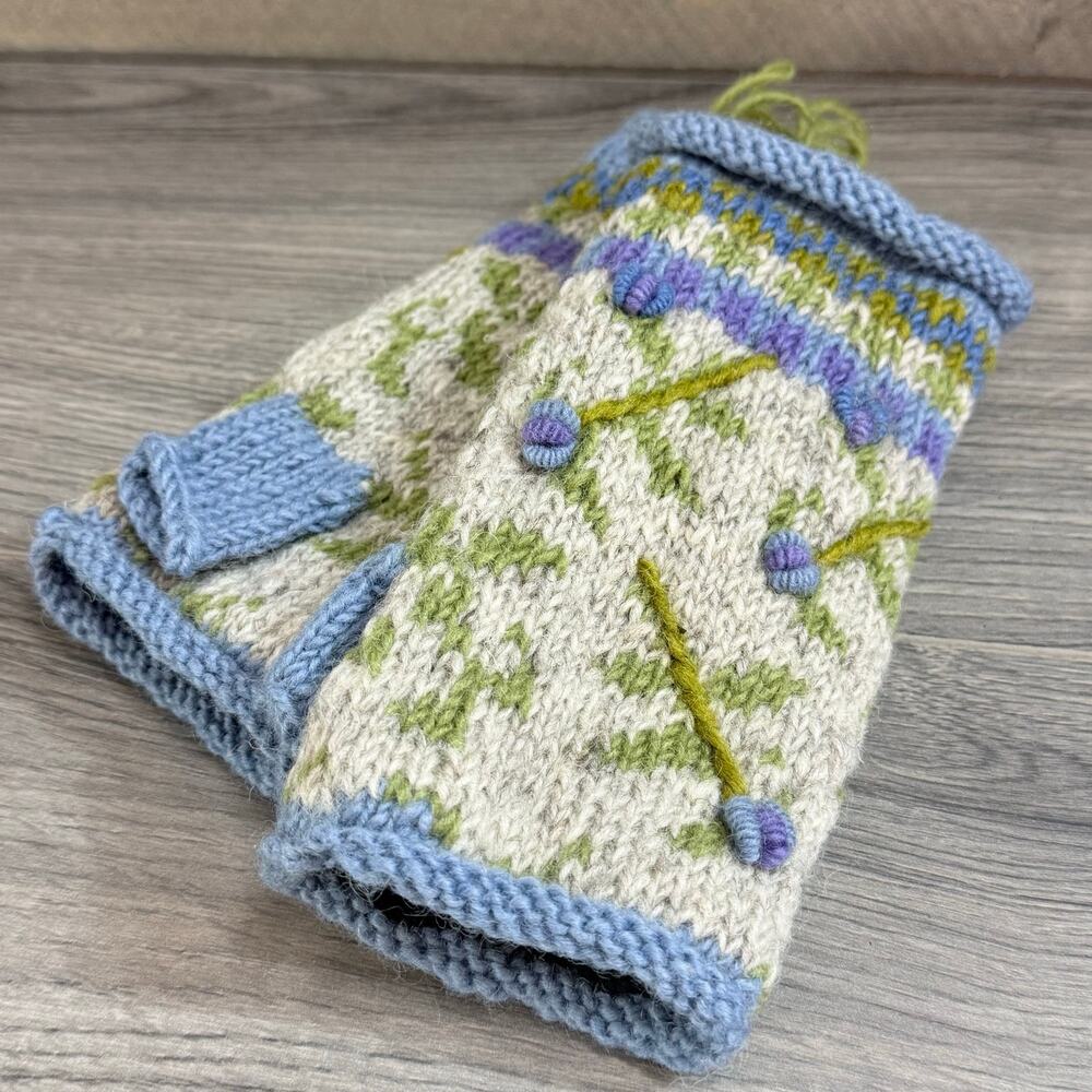 Lost Horizons 100% Wool Fingerless Gloves Lined Floral 3D Handwarmers Nepal